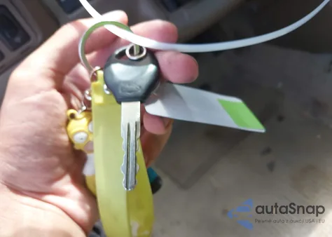 2000 Nissan Frontier Se-V6/Xe-V6 из США, поврежденный, VIN 1N6ED27T5YC428272